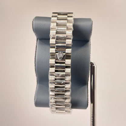 RLX MG 40MM - Silver Oyster Chain - Fluted Bezel Silver - Black