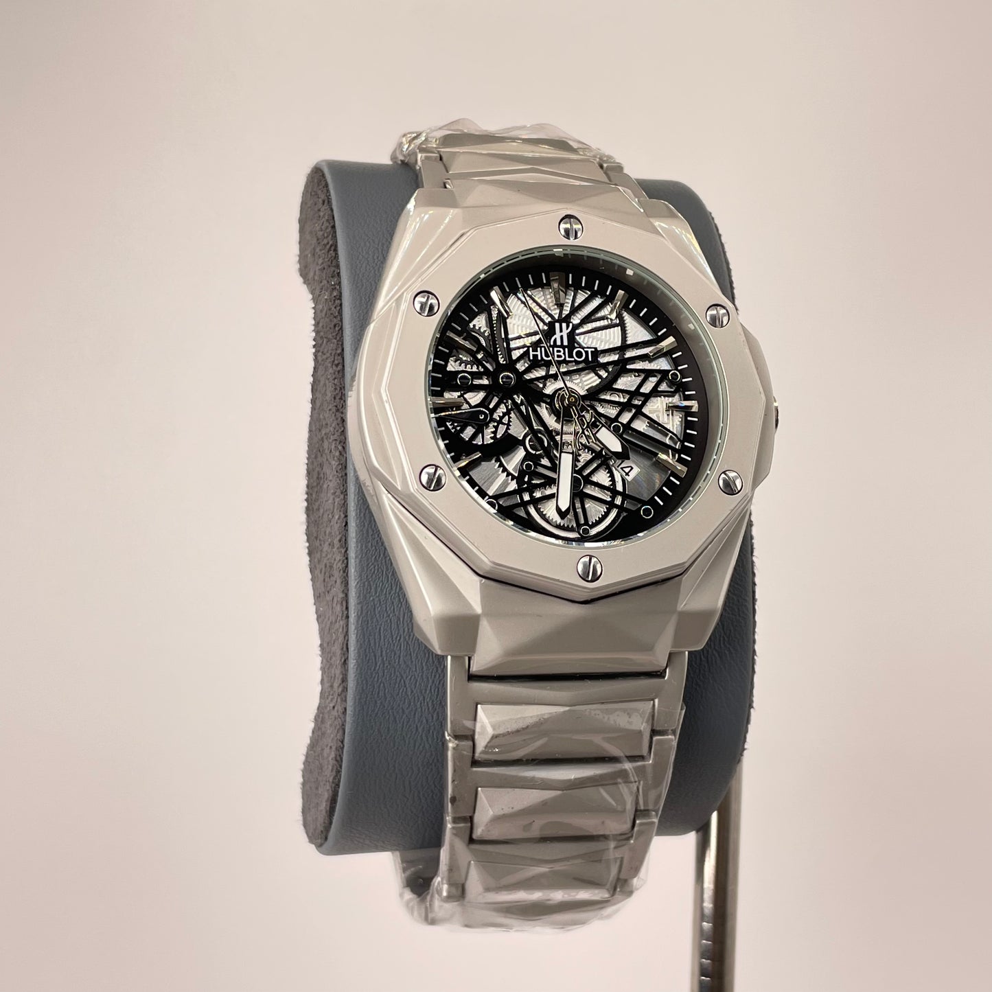 Hublot Premium Open Heart - Silver Diamond Cut Chain - Zigzag Matte Black Edition
