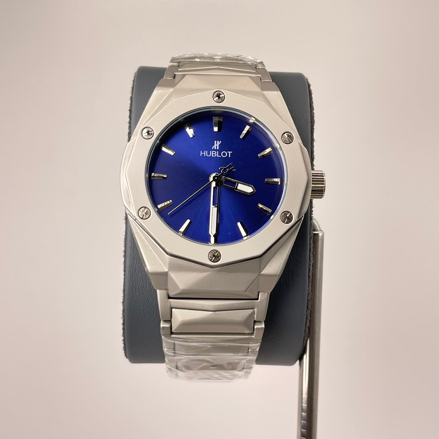 Hublot Premium Quartz - Silver Diamond Cut Chain - Royal Blue Edition
