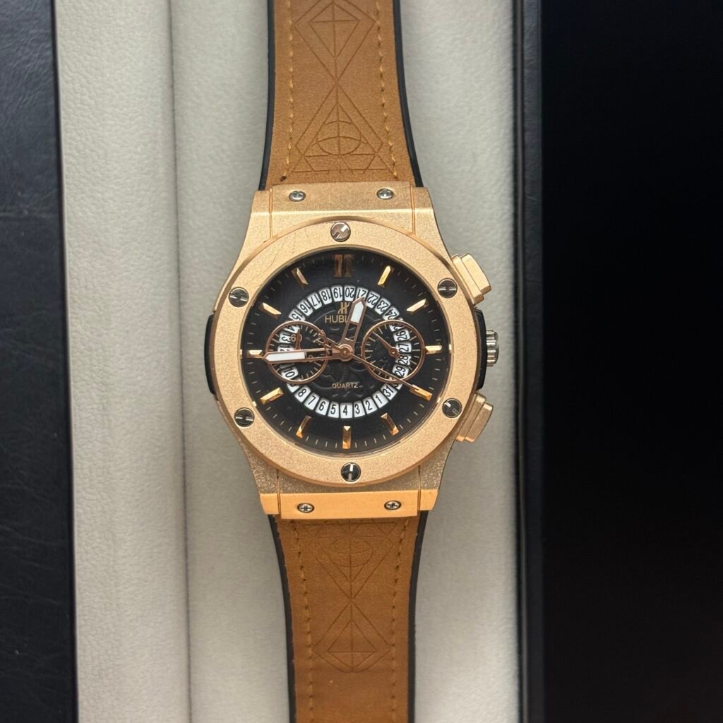Hublot Fusion Analog – Amber Gold