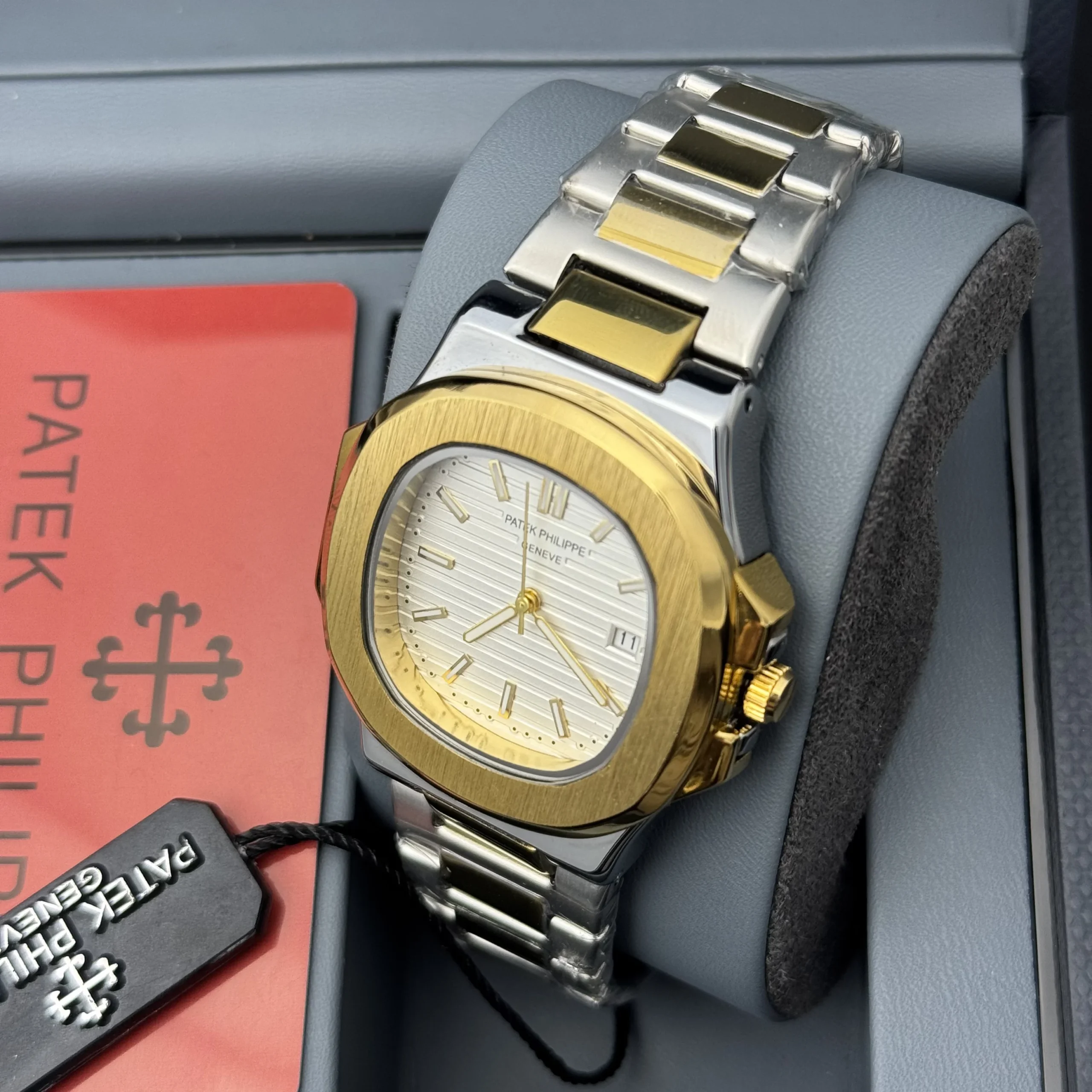 Patek P - Brushed Gold Bazel - Crystal White